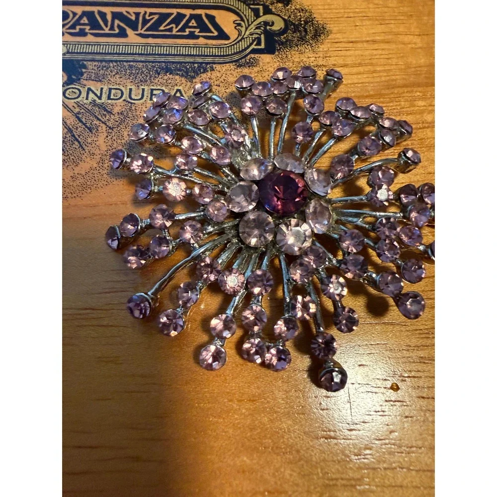 Vintage Sancho Panza Cigar Box Jewelry Box w/‎ Purple Silver Rhinestone Brooch